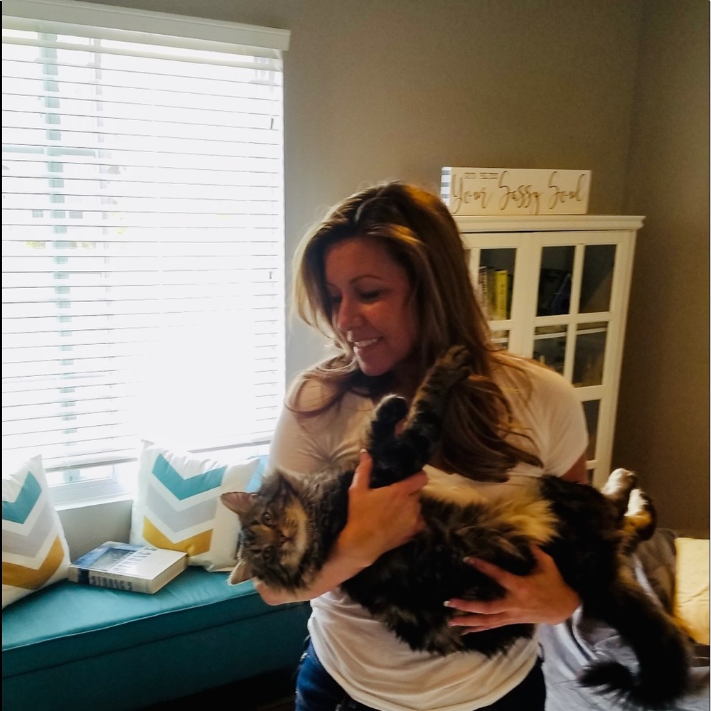 Meet your Posher, Sara